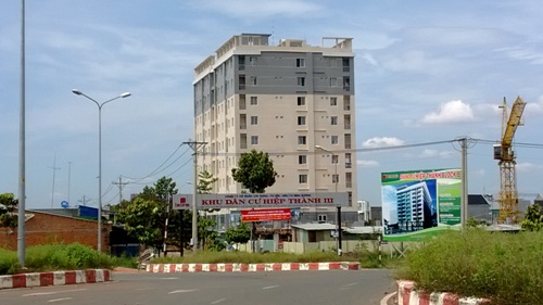 SPACE FOR LEASE (Ground Floor & M-floor OF HIEP THANH III APARTMENT)