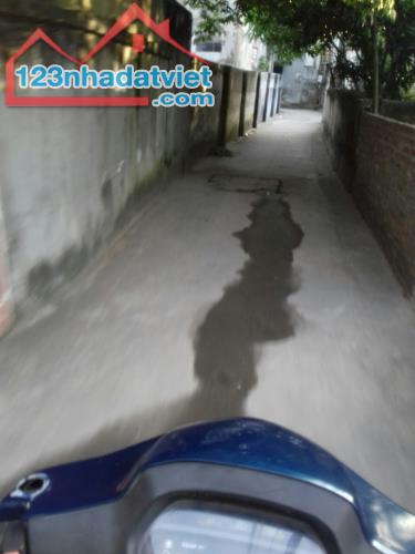 Bán đất Đa Tốn 99m², oto vào tận nhà giá 14tr/m²