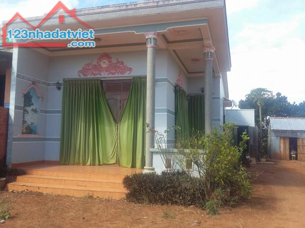 BÁN NHÀ ĐẤT CÓ SỔ ĐỎ TẠI XÃ NÂM N;JANG