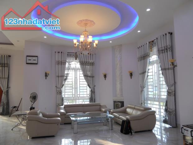 CHO THUÊ BIỆT THỰ CAO CẤP Ở BIÊN HÒA, ĐỒNG NAI