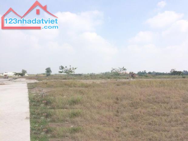 Bán đất xây kho xưởng rộng 10.050m2 tại Bình Xuyên Vĩnh Phúc xã Tam Hợp