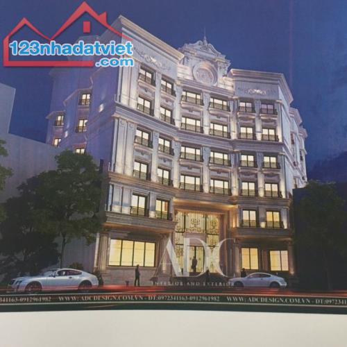 Bán tòa khách sạn 90 phòng VIP nhất phố Duy Tân.. GIÁ 200 Tỷ