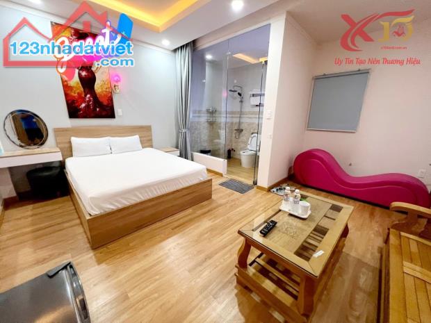Bán Khách Sạn 12 Phòng Tại P Tân Phong Biên Hoà Đồng Nai giá chỉ 12 tỷ - 2