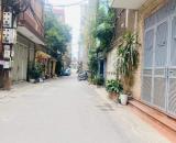 Bán nhà ngõ 110 Nguyễn Hoàng Tôn, phân lô, ô tô đỗ cửa, 2 thoáng 50m2 chỉ 5.7 tỷ