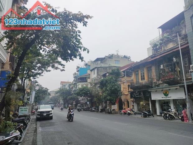Bán nhà mặt phố Hàng Đậu, Hoàn Kiếm, 90m2, mặt tiền gần 5,5m, đang cho thuê gần 100 triệu!