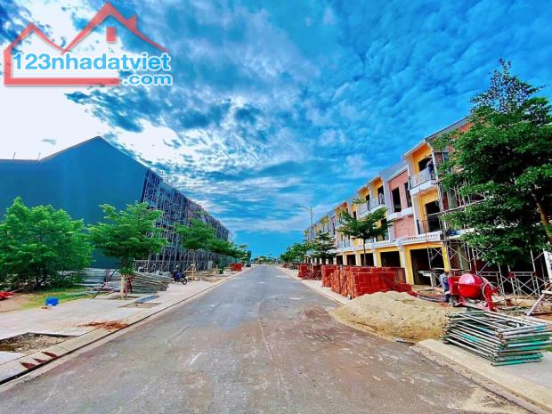 Định cư nước ngoài, chính chủ bán gấp căn nhà phố Nam Hội An City chỉ 3,2 tỷ Giá tốt nhất - 1