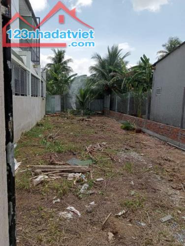 Bán miếng đất thổ cư sau lưng Trường THCS Tân Phú Trung, 500tr, 5x19m - 1