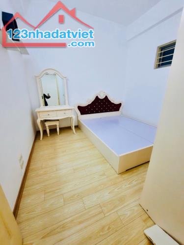 Bán căn hộ chung cư HH Linh Đàm - 45m2, 2PN - Giá 1,46 Tỷ (Có TL) - 3