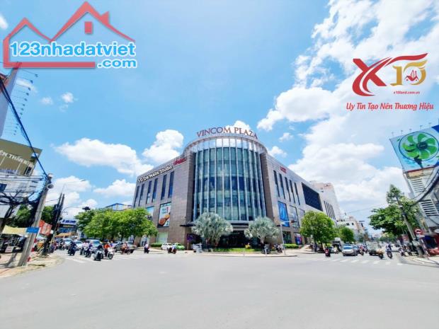 Bán nhà 2 mặt tiền đường kinh doanh trung tâm Biên Hoà gần VinCom 15,6 tỷ