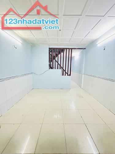 Bán nhà Gò Dầu Tân Phú Hẻm ba gác 2Tầng mới 4x9m nhỉnh 3 Tỷ