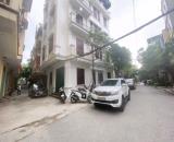 Bán nhanh nhà phố Văn Phú, Hà Đông, 40m2, 4 tầng, phân lô, ô tô tránh, 8.9 tỷ.