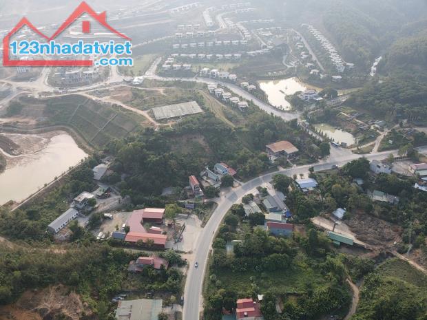 bán đất mặt Ql6 Lâm Sơn Lương Sơn Hòa Bình 974m 200m thổ cư gần sân golf Phượng Hoàng - 1