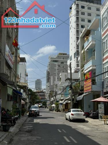 Bán đất mặt tiền đường Phan Đình Phùng, DT: 184m2   17,2Tỷ  Vui lòng liên hệ: 0916961496 P