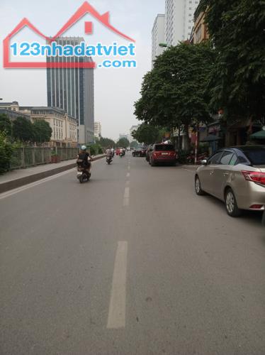 BÁN NHÀ, Văn Quán. LÔ GÓC VỊ TRÍ ĐẸP  CALL.0913781956