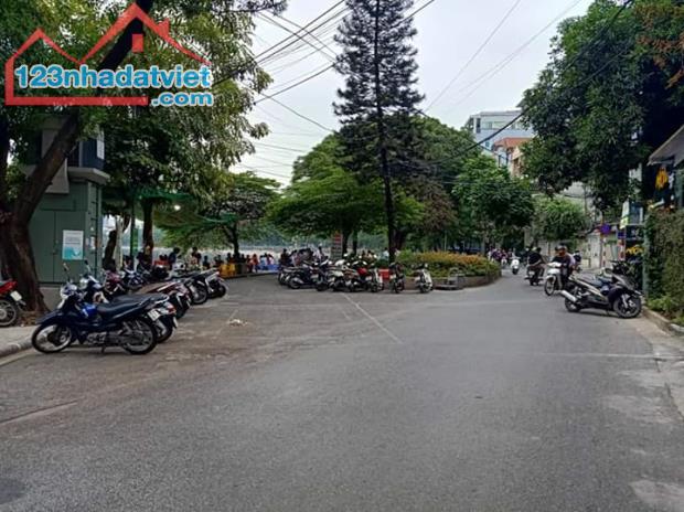 Nhà đẹp ở ngay view hồ Hoàng Cầu, DT 50m2, 4T, giá 15,5 tỷ - 5