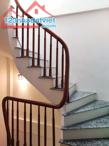 Bán nhà chính chủ ngõ 461 Minh Khai, 38m2, Ngõ thông, Cách mặt phố 50m, LH: 0963520025 - 4