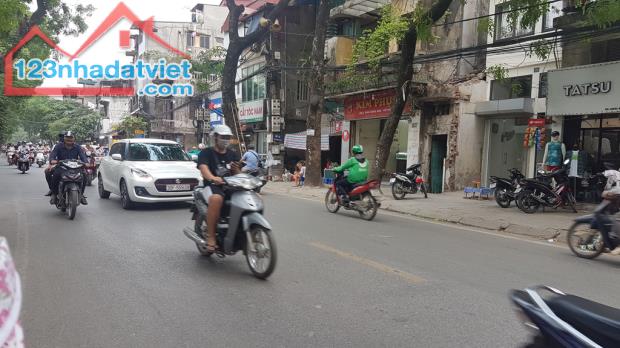 Bán nhà Mới đường Minh Khai, 38m2, MT 5m, Kinh doanh sầm uất, Ôtô đi qua, Giá chỉ 3,6 tỷ - 5