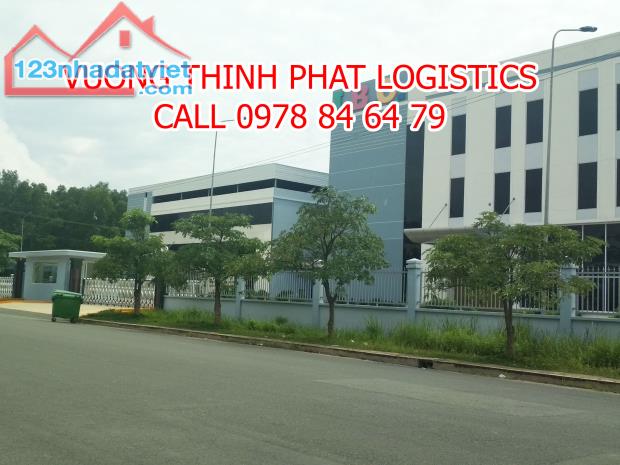 Cần cho thuê kho xưởng 4.000m2 Tân Thới Nhất 8 gần Phan Văn Hớn Q.12