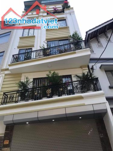 Bán nhà mặt ngõ Kinh doanh, phố Pháo Đài Láng Dt 47m2 x5 tầng, Mt 4,5m, Giá 6,1 tỷ - 1