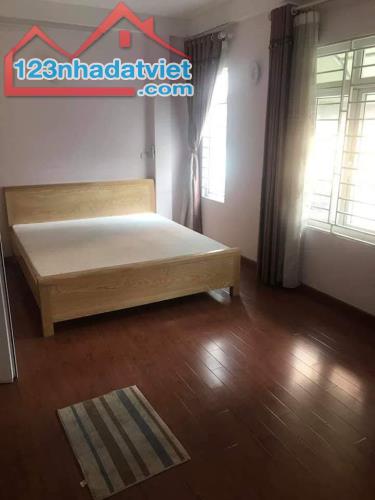 Nhà 5 tầng 30m2 Ngõ 90 phố Nguyễn Tuân, Ô tô cách nhà 5m giá 3,3 tỷ Lh 0913518923 - 2