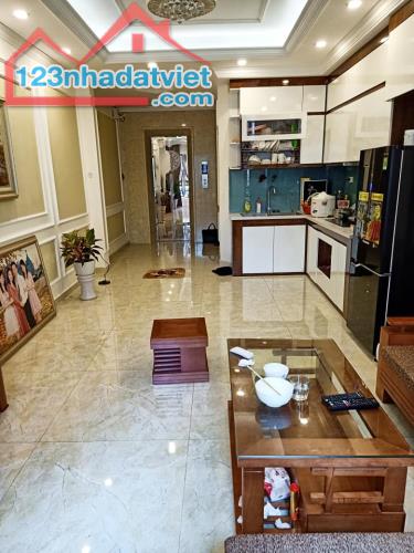 Bán nhà phố Trung Kính 45m2 x4 tầng Ngõ rộng Nông Giá 6,1 Lh 0911551516 - 2