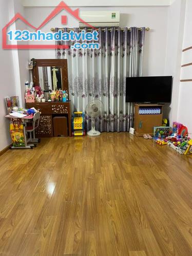 Bán nhà đường Minh Khai, 40m2, đường Ôtô tránh nhau, Kinh doanh, cách 1 nhà ra mặt phố - 3