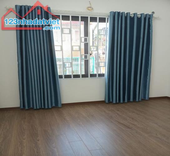 Víp Biệt thự Lạc Long Quân,80m, MT4,6m, 4T, 13,8 tỷ, Gara ôtô, kinh doanh - 3