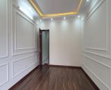 Bán nhà cầu giấy 51m2, 5T,mới đẹp,ở ngay,Thông,Gara Ô tô,Tòa VP, Hottel, 10 tỷ