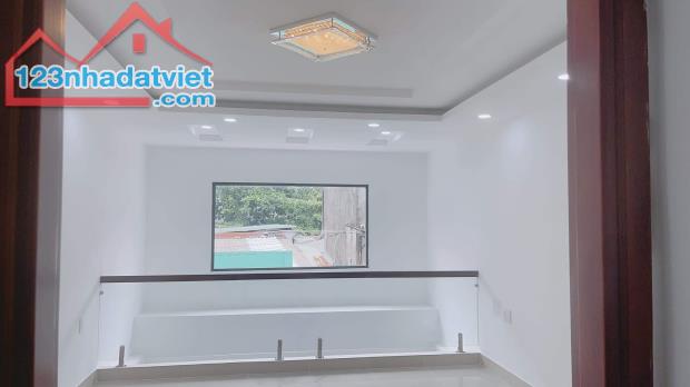 Biệt thự đẹp lung linh ngây chợ Nguyễn Văn Nghi Gò Vấp, 70m2 chỉ 6 tỷ 9 - 1