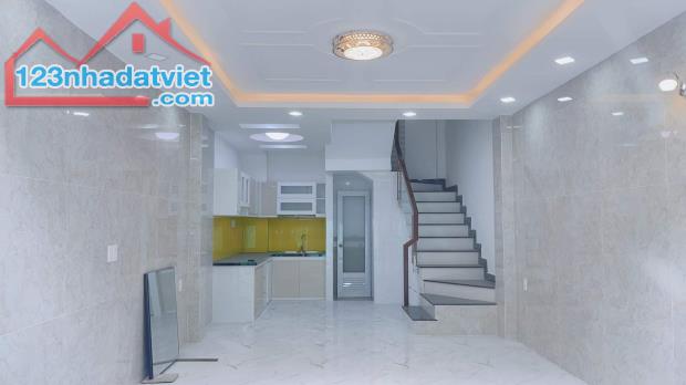 Biệt thự đẹp lung linh ngây chợ Nguyễn Văn Nghi Gò Vấp, 70m2 chỉ 6 tỷ 9 - 2