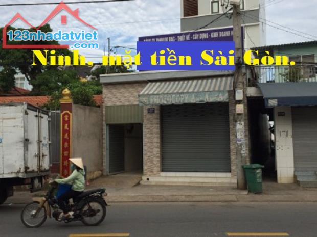 Nhà MT KD Phan Anh, BÌnh Trị Đông, Bình Tân, 160m2, 2 tầng, giá rẻ. Ninh mặt tiền.