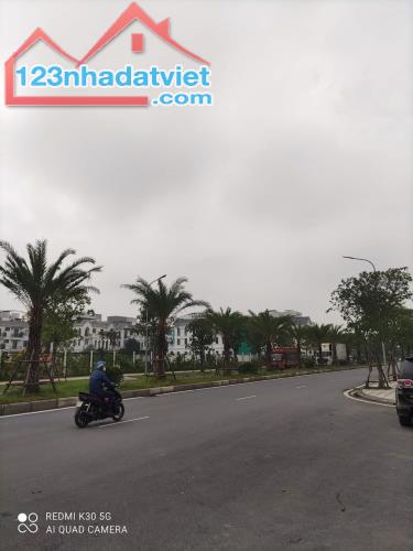 Cần Bán Gấp Lô Đất  tại Việt Hưng , , DT 89m2. MT 5,2m. Kinh doanh - 2
