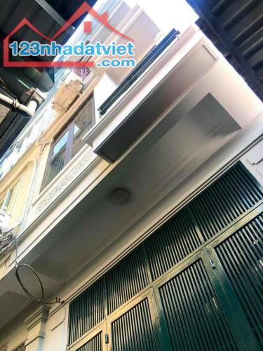 Bán nhà ngõ 127  Phố Hào Nam, Dt 36m2 x 4 tầng, Mt 4m giá 4,8 tỷ, Lh 0969653569 - 3