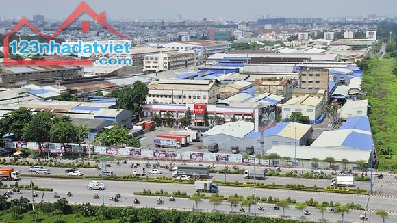 ĐẤT BÁN 4.400M2-MT NHỰA 18M,DÂN CƯ ĐÔNG, GẦN KCN VIỆT-HÀN, SÁT CHỢ TRƯỜNG UBND.GIÁ 490TR - 4