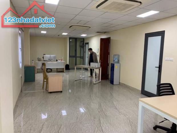 Bán Nhà Mặt Phố Hoàng Cầu 48m2, Mặt Tiền 6m, Kinh Doanh Đỉnh, Chỉ 18.5 Tỷ. 0971813682. - 3