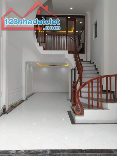 NHÀ MỚI TINH BẰNG LIỆT - 52M2, 4 TẦNG, MT 4.6M, 3 TỶ