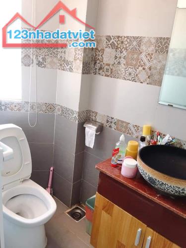 Nhà đôi Phan Văn Trị, Bình Thạnh, 72m2, 3 tầng, 4 PN, chỉ 7,4 tỷ. - 4