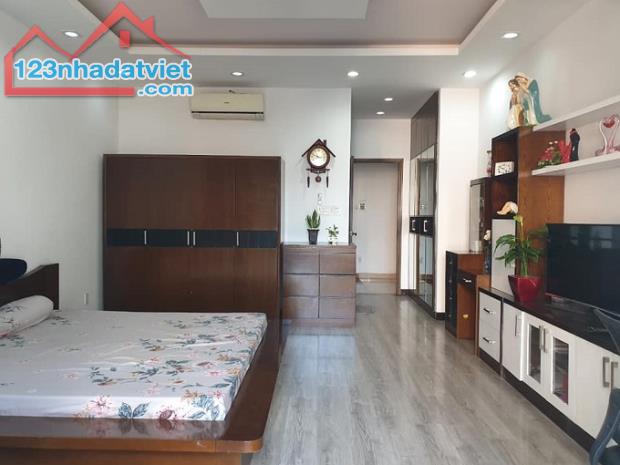 Nhà HXH Nguyễn Bặc, P3, Tân Bình, 60m2, 5 tầng, giá rẻ - 3