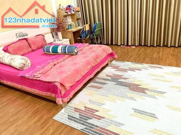 Bán nhà mặt ngõ phố  Nam Ngư Quận Hoàn Kiếm, DT 37m x4 tầng, giá 5 tỷ