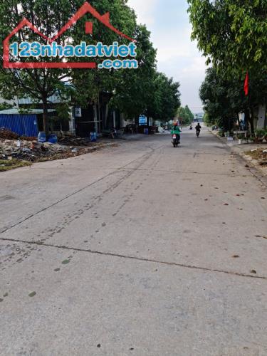 Chính chủ ra gấp lô đất L35 đường NL10 KĐT Mỹ Phước - 2