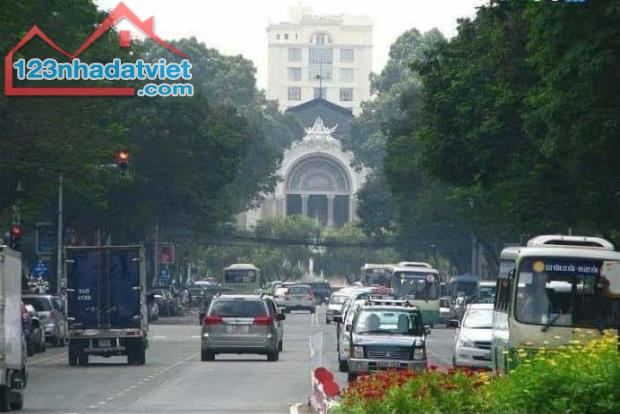 Nhà mặt tiền Lê Lợi, P. Bến Thành, Quận 1 duy nhất 92m2 giá 53 tỉ - 2