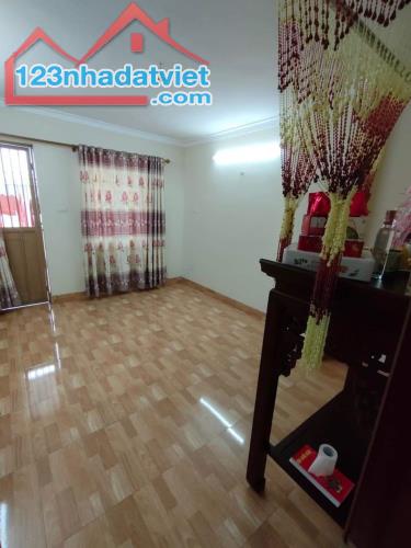 Bân Gấp Nhà Giâ Rẻ 31m Ngõ Phố Bạch Mai Nở Hậu - 3