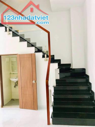 Nguyễn Kiệm, Phú Nhuận, 62m2, nhỉnh 3 tỷ, TL mạnh. - 2