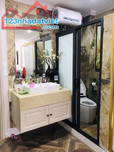 Bán Nhà Phân Lô Ô Tô Vũ Phạm Hàm 45m2x5 Tầng, MT 4m, 10m Ra Phố, Giá 9.5 Tỷ. 0971813682. - 1