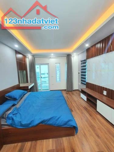 Bán nhà mặt ngõ Kinh Doanh phố Thịnh Quang Dt 45m2 Mt 4m giá 6 tỷ Lh 0913518923 - 3