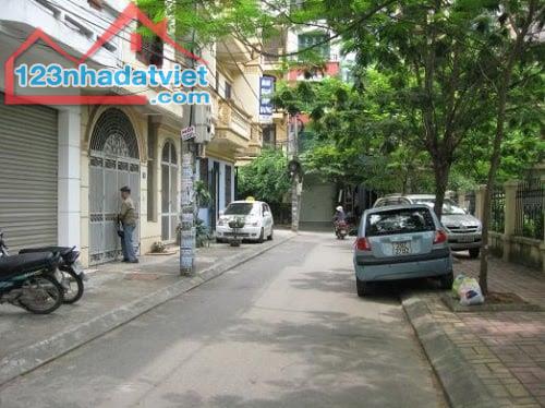 Bán gấp nhà Phạm Ngọc Thạch 32m2, 5 tầng, ô tô đỗ cửa, Giá 4 tỷ Lh 0984289172 - 1