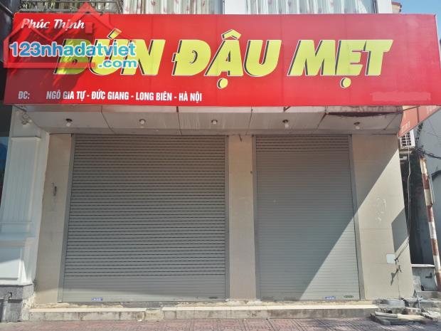Bán nhà Mặt phố Ngô Gia Tự, Đẹp nhất phố, Mặt tiền 5m, Kinh doanh đa dạng.