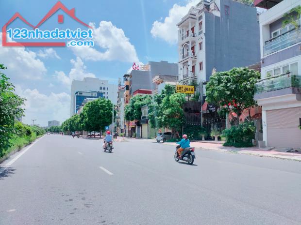 Bán nhà MP Hồng Tiến, Vỉa hè, 68m², Vị Trí Đắc Địa, Kinh doanh ngày đêm. - 3