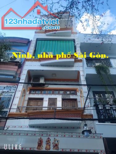 Nhà HXH Nguyễn Sơn, Phú Thọ Hòa, Tân Phú, 56m2, 4 tầng, nở hậu.