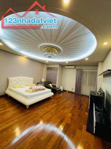 Bán nhà ngõ 126 Khuất Duy Tiến, 2 ô tô tránh, vỉa hè, kinh doanh, 90m2x4T mt7m 15,4 tỷ. - 2